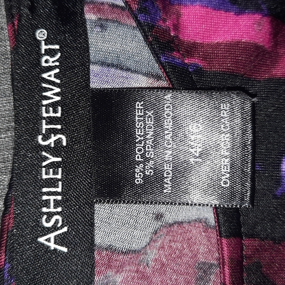 Tie Bell Sleeve Tunic 14/16 - Picture 11 of 11